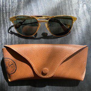 1980's Vintage Ray Ban Signet Gold Classic Sunglasses